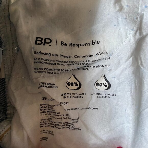 BP Bnwot Womens Cut Off Bleach Washed Jean Shorts Sz 33 Distressed - Picture 6 of 7